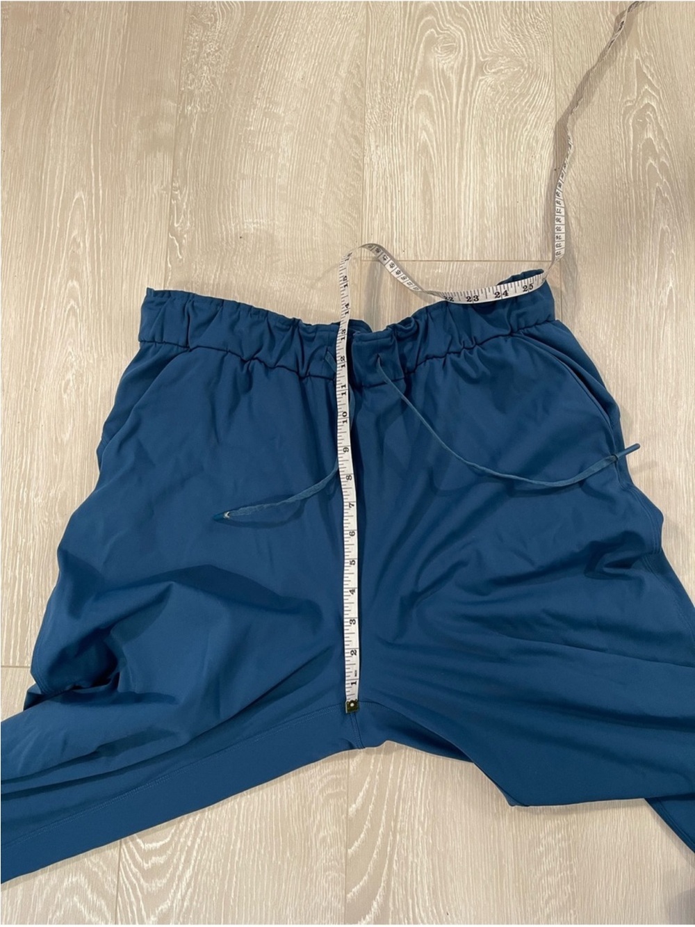 Lululemon Keep Moving Crop *High Rise, 23" Blue Borealis size 12 - Picture 15 of 16
